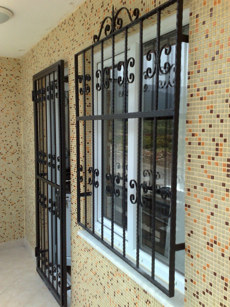 ferforje-balkon-kapilari-ve-pencere-kolkuluklari_0034769001513679773